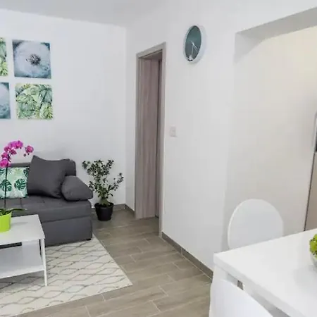 Apartamento Rose Pula